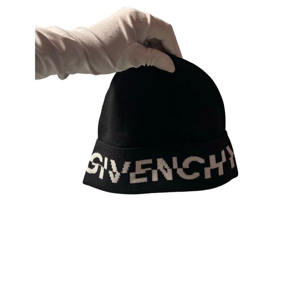 Givenchy Logo Cuff Wool Beanie - Picture 5 of 6